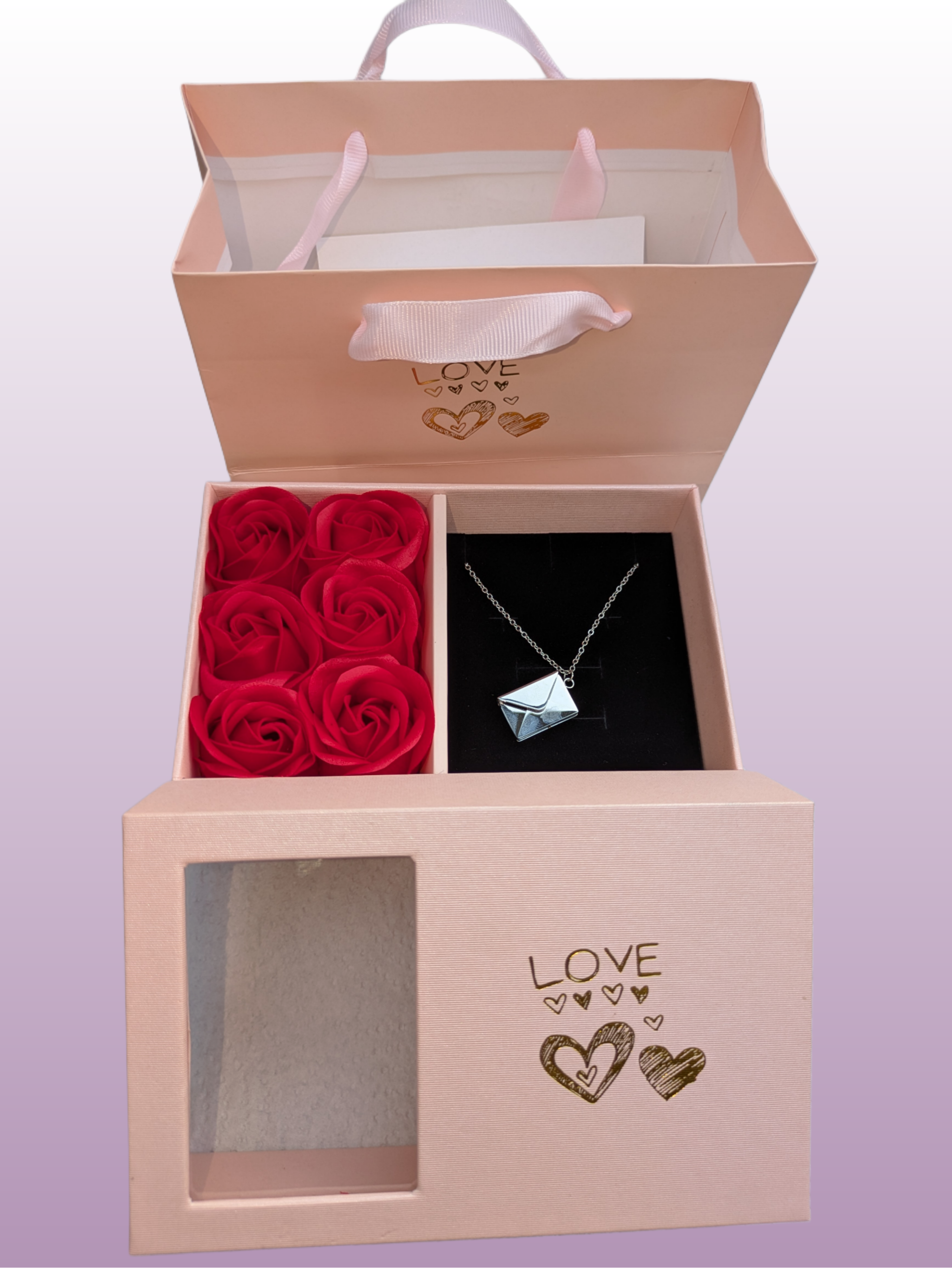 Collier lettre d'amour romantique