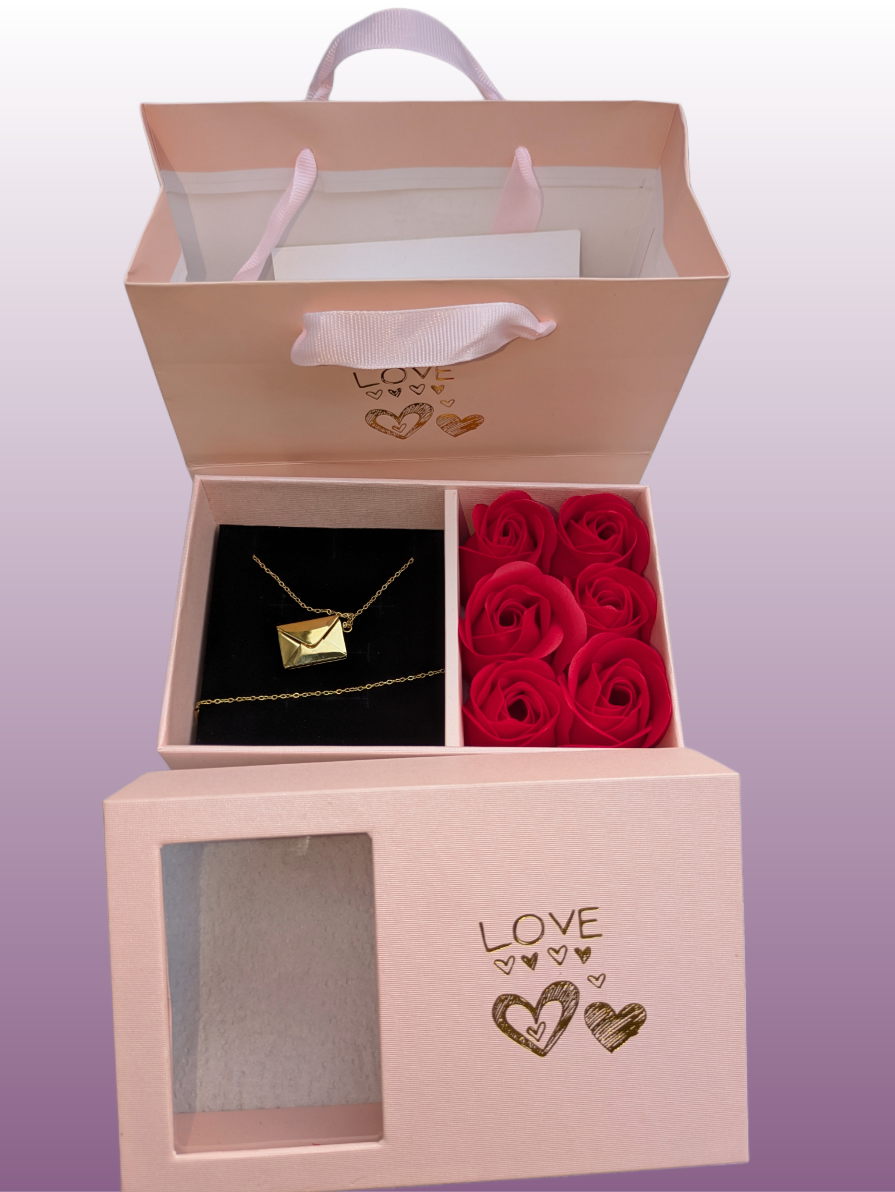 Collier lettre d'amour romantique